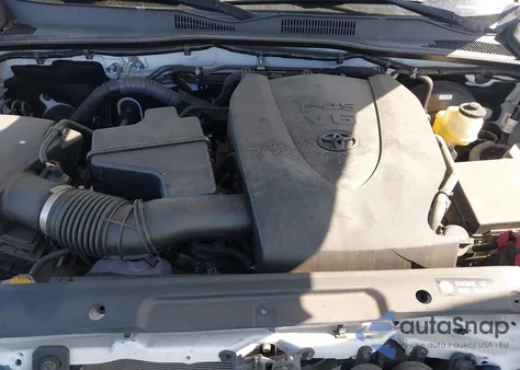 2017 Toyota Tacoma Trd Sport z USA, uszkodzony, nr VIN 3TMAZ5CN4HM045014